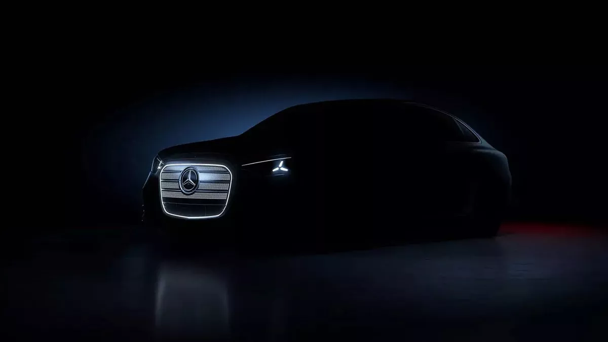 Mercedes-Benz: Αντίστροφη μέτρηση για την πρώτη ηλεκτρική C-Class